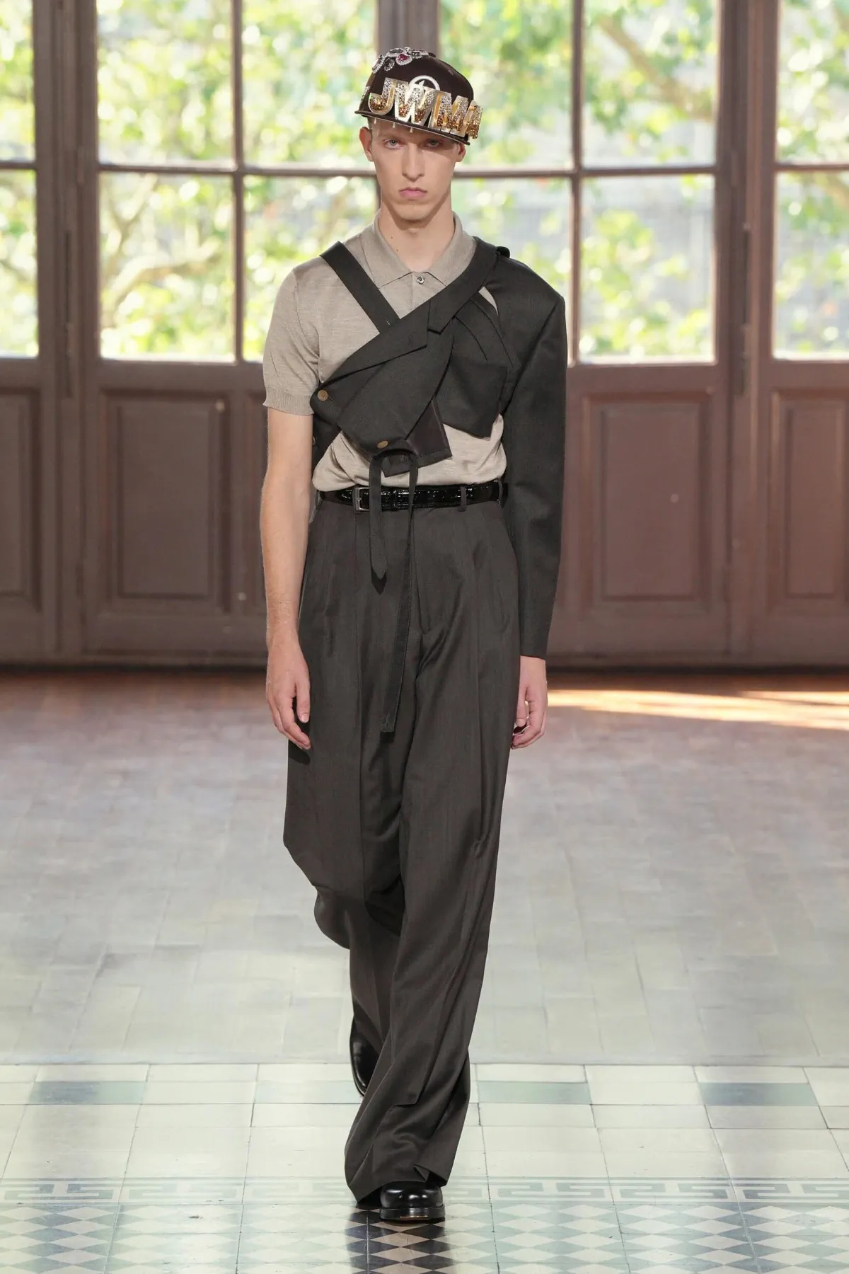 Junya Watanabe Spring Summer 2027 Paris Fashion Week 20 Junya Watanabe MAN signe un printemps 2027 où le bling devient un langage de haute couture