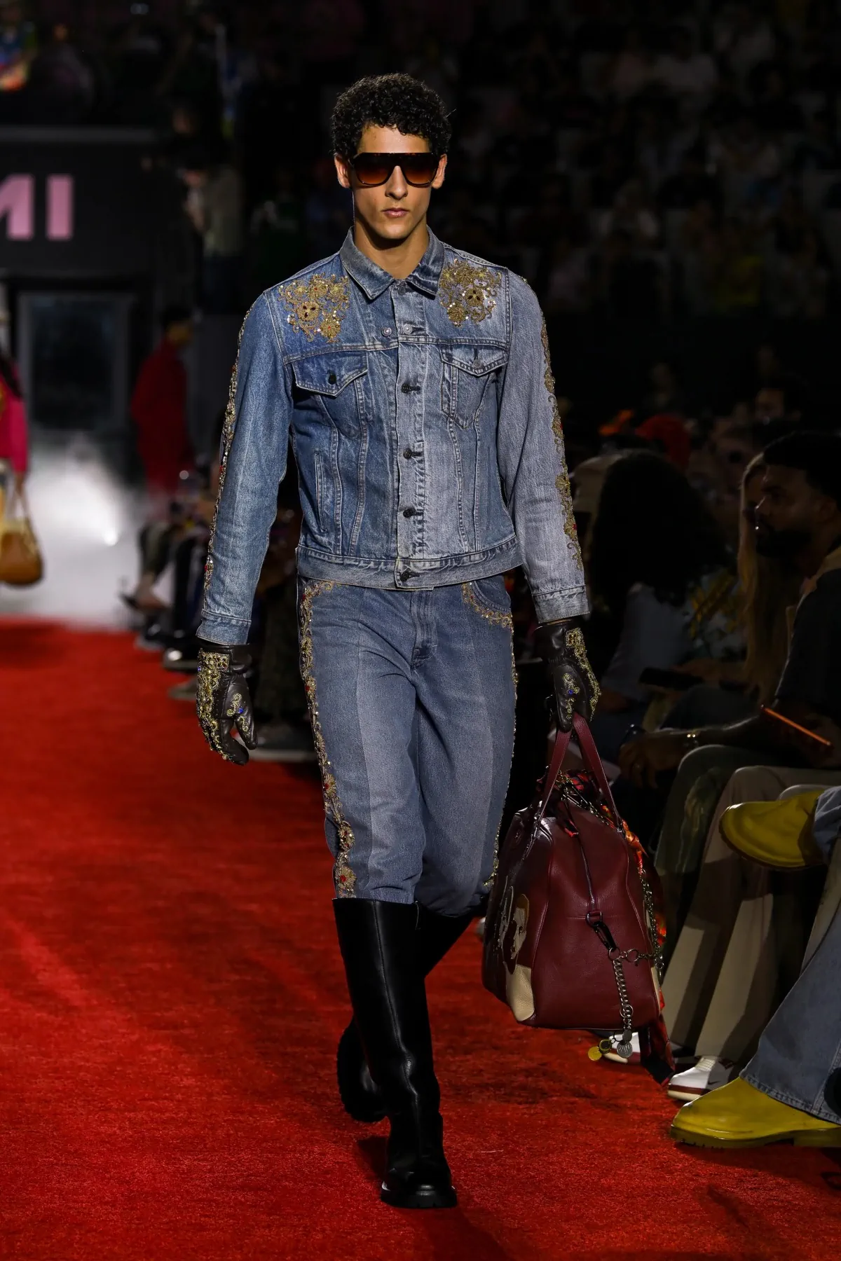KidSuper Spring Summer 2027 Paris Fashion Week 12 KidSuper printemps 2027, Colm Dillane fait du stade son nouveau salon de couture