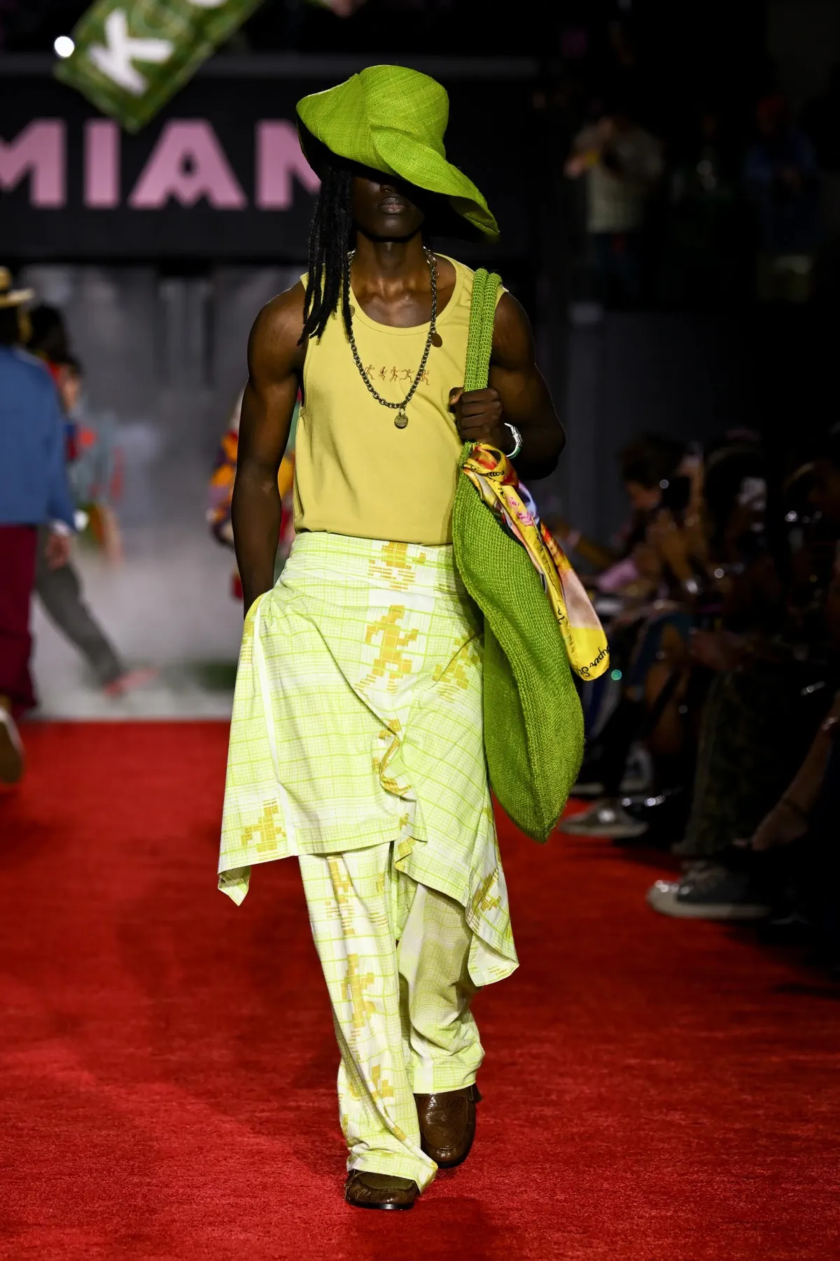 KidSuper Spring Summer 2027 Paris Fashion Week 16 KidSuper printemps 2027, Colm Dillane fait du stade son nouveau salon de couture