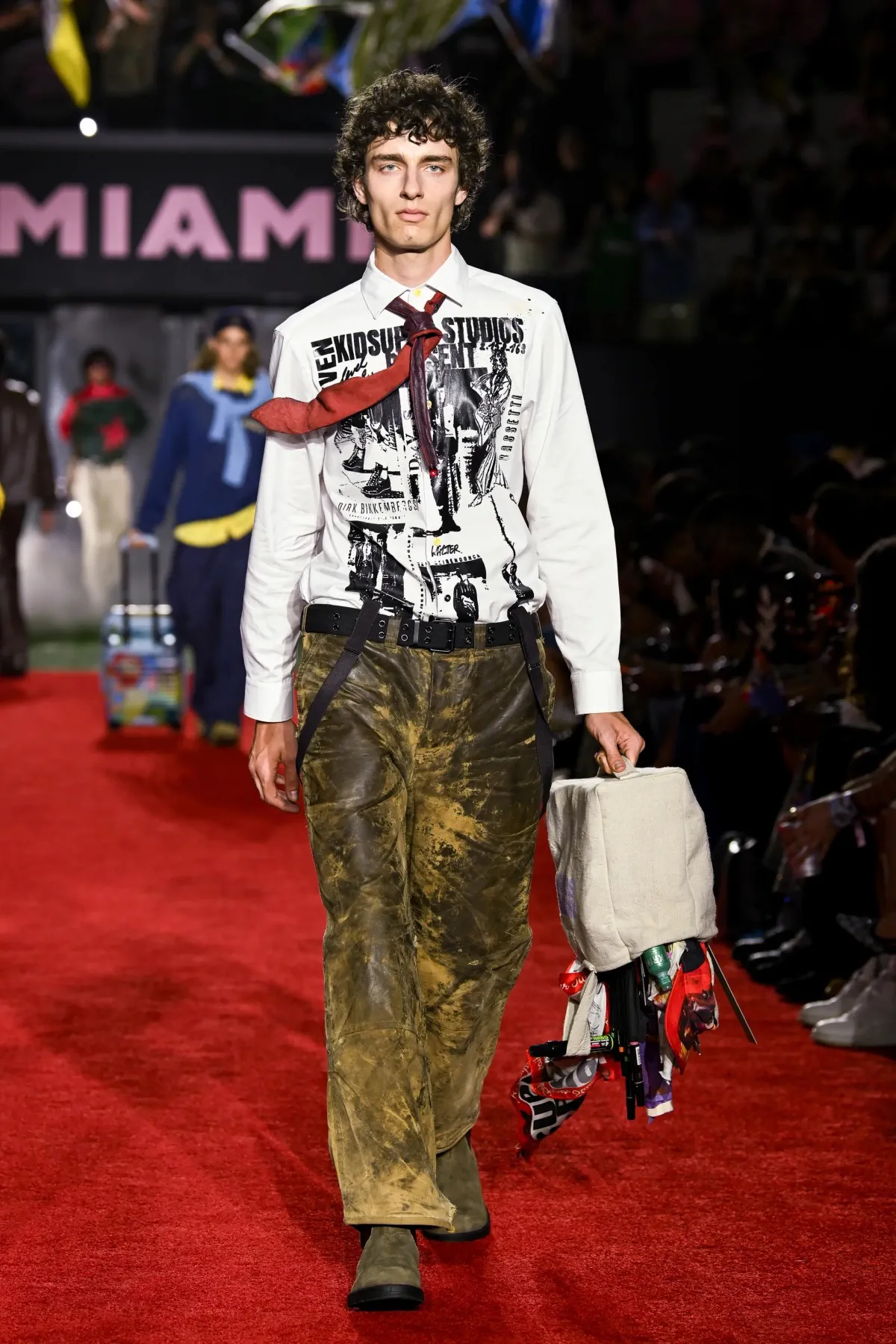 KidSuper Spring Summer 2027 Paris Fashion Week 31 KidSuper printemps 2027, Colm Dillane fait du stade son nouveau salon de couture