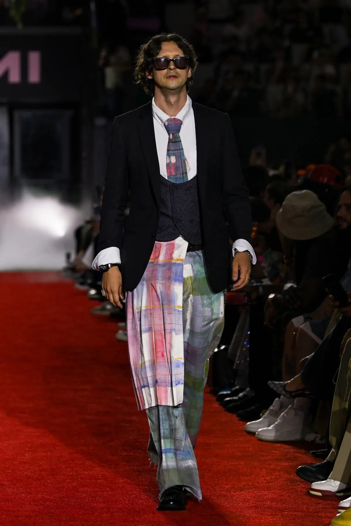 KidSuper Spring Summer 2027 Paris Fashion Week 5 KidSuper printemps 2027, Colm Dillane fait du stade son nouveau salon de couture