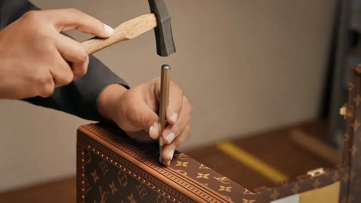 Louis Vuitton Malle officielle du trophee de la Coupe du Monde 2026 3 Louis Vuitton dévoile la malle qui portera le trophée de la Coupe du Monde 2026