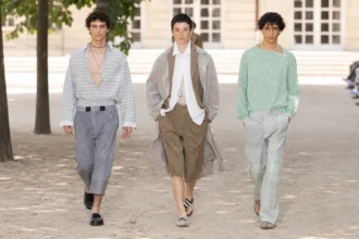 Maison Kitsuné habille l'homme urbain du printemps 2027 sans jamais le brusquer