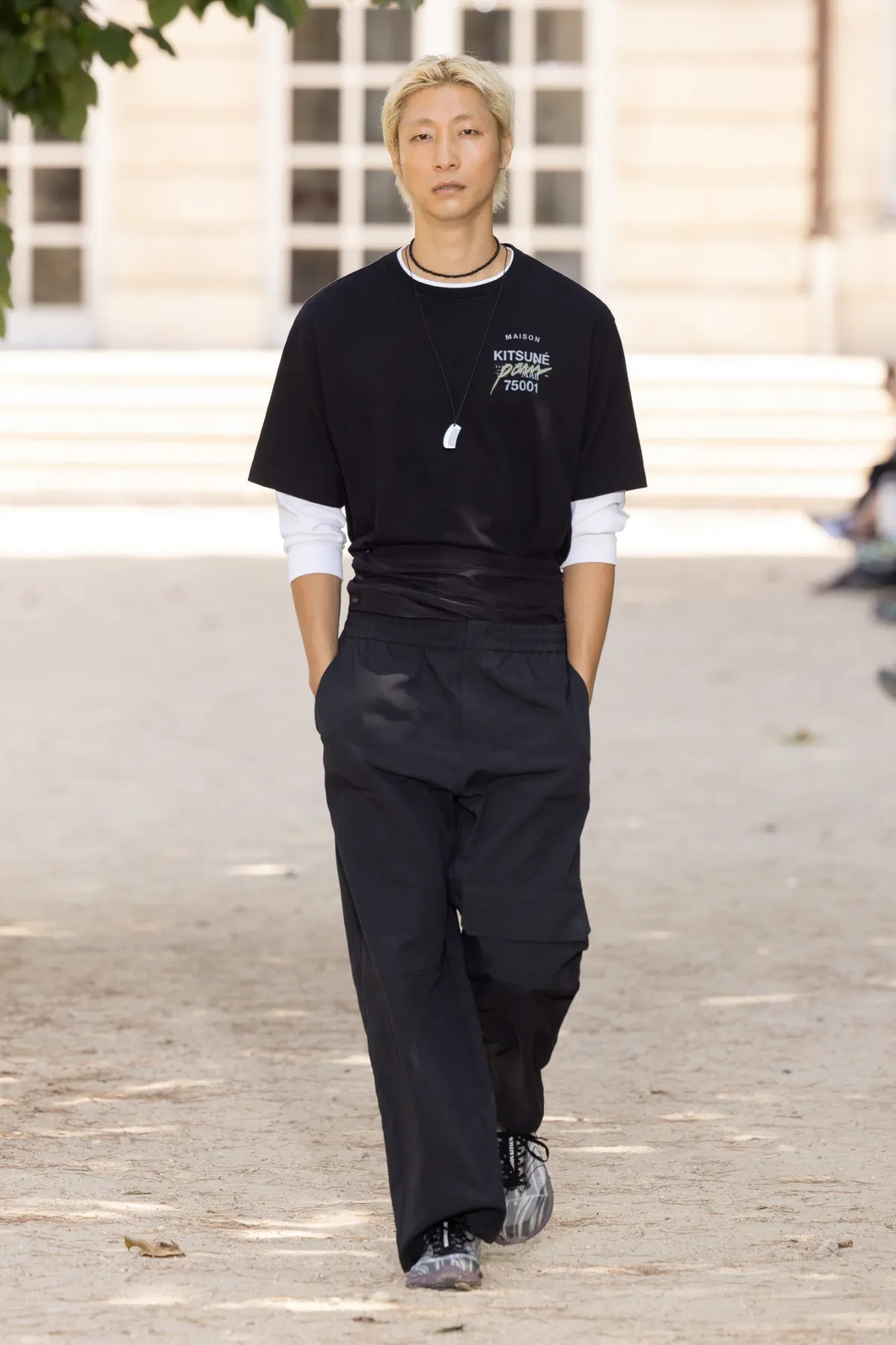 Maison Kitsuné habille l'homme urbain du printemps 2027 sans jamais le brusquer