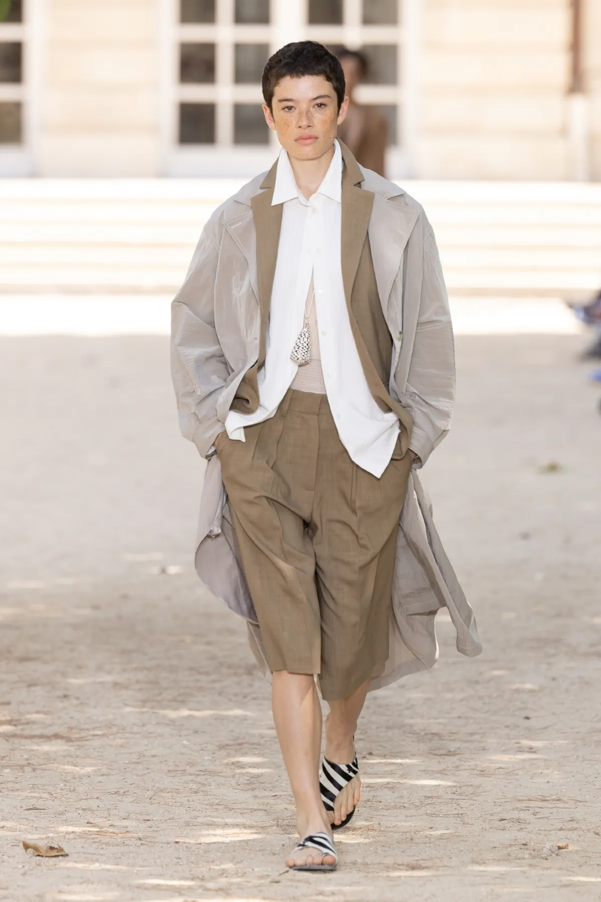 Maison Kitsuné habille l'homme urbain du printemps 2027 sans jamais le brusquer