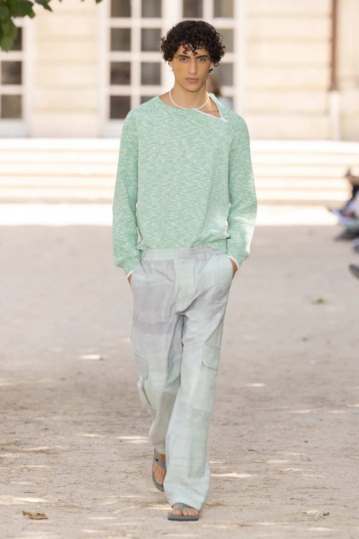 Maison Kitsuné habille l'homme urbain du printemps 2027 sans jamais le brusquer