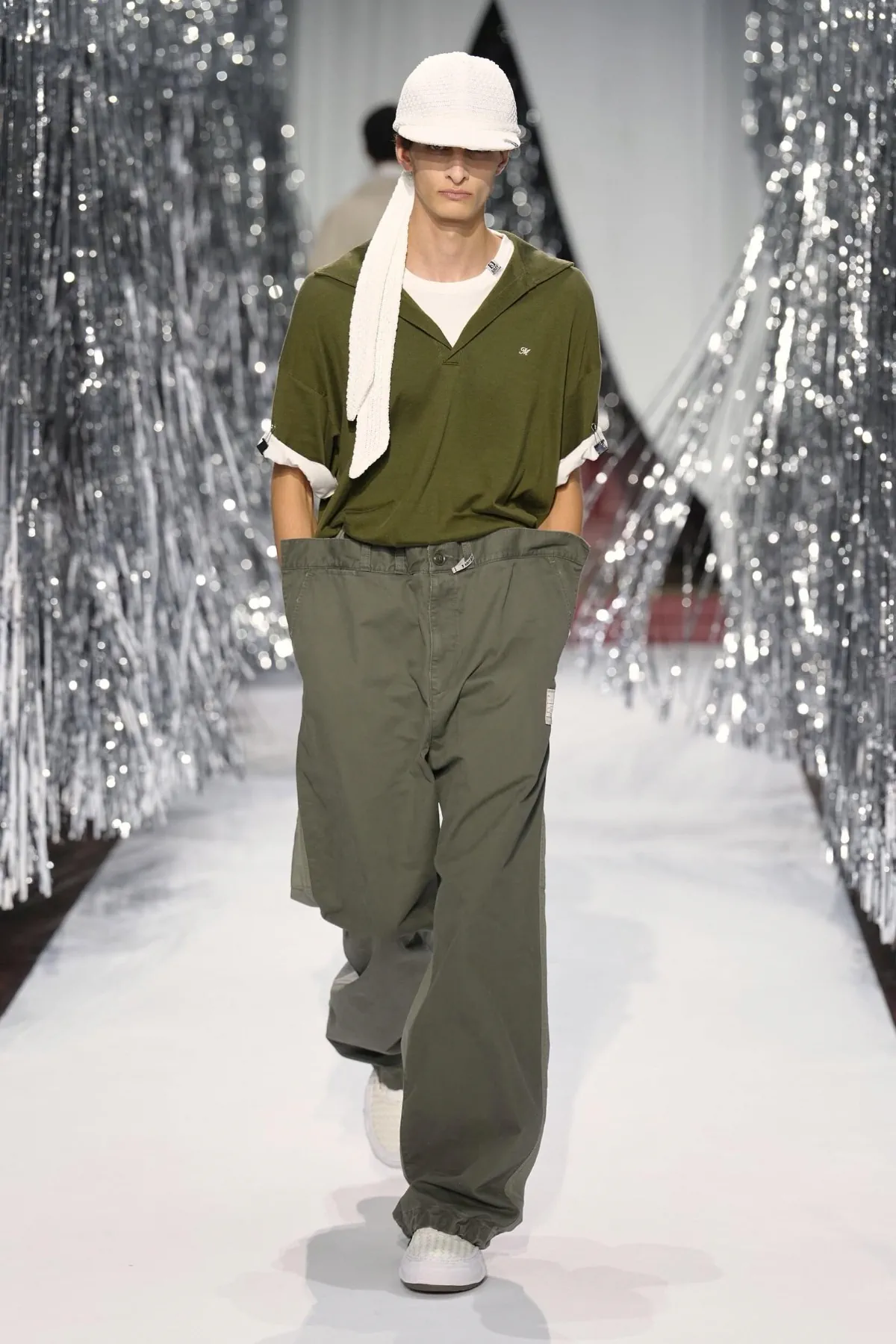 Maison Mihara Yasuhiro Spring Summer 2027 Paris Fashion Week 14 Maison MIHARA YASUHIRO printemps 2027 - quand la nonchalance devient la forme la plus aboutie du style