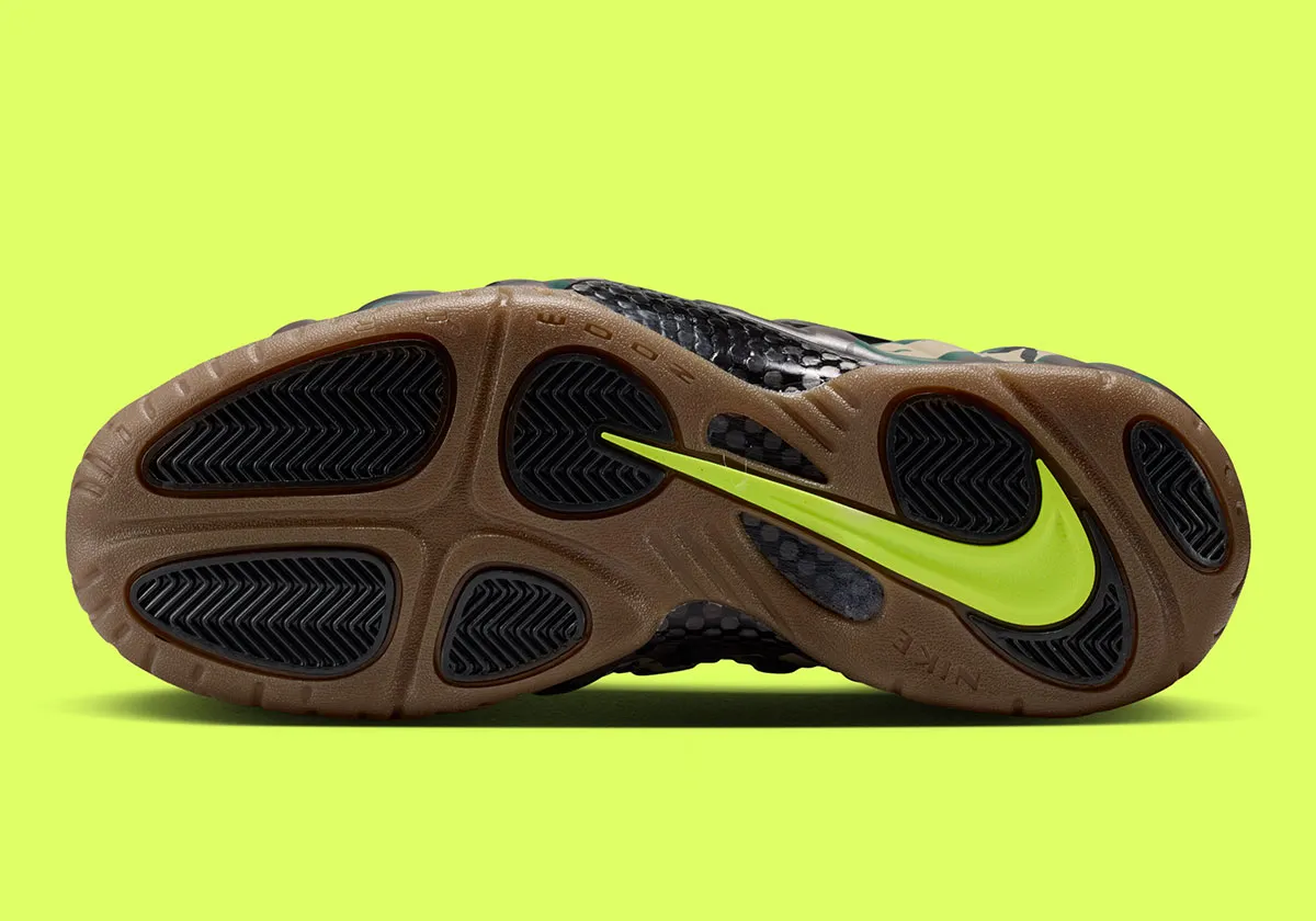 Nike Air Foamposite Pro Green Camo 6 Nike Air Foamposite Pro « Green Camo » : le retour d'un camouflage qui n'a jamais pris une ride