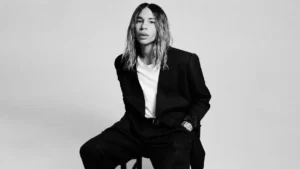 Olivier Rousteing nommé directeur artistique de Rabanne, l'enfant de Bordeaux retrouve ses super-héros