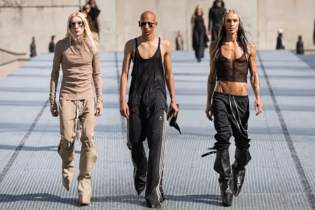 Rick Owens impose une vision sculpturale du printemps 2027 au Palais de Tokyo