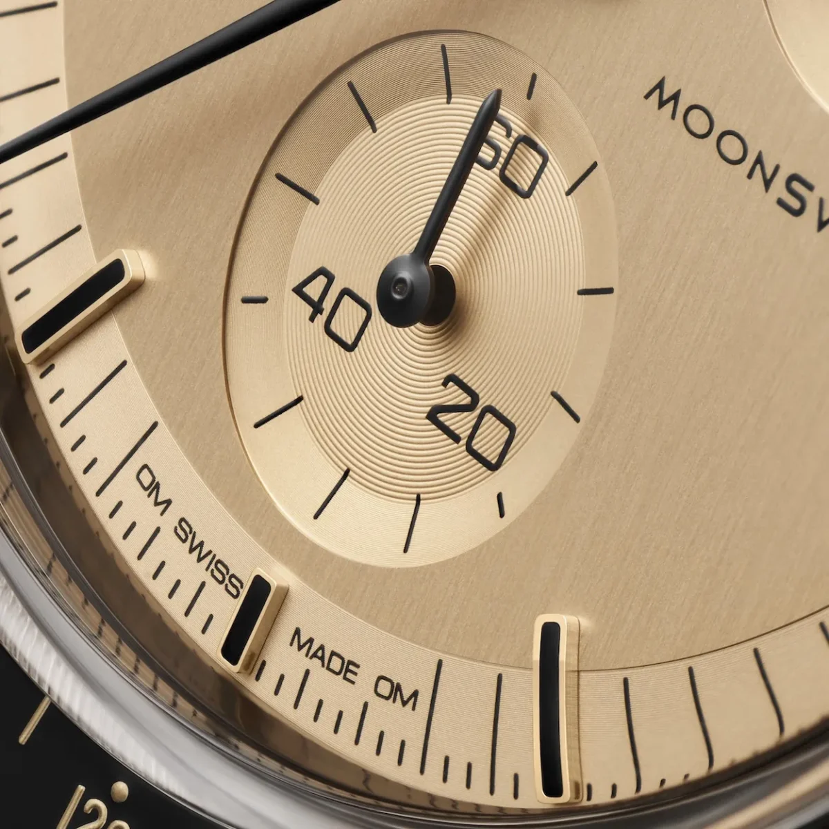 Swatch x OMEGA MoonSwatch MISSION TO THE MOON 1969 5 MoonSwatch MISSION TO THE MOON 1969, l’or d’Apollo 11 remis en orbite