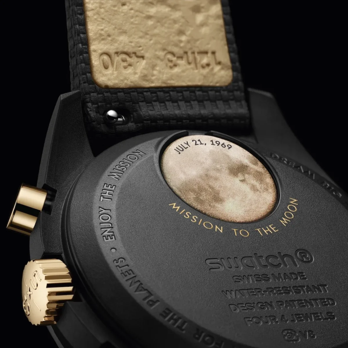 Swatch x OMEGA MoonSwatch MISSION TO THE MOON 1969 7 MoonSwatch MISSION TO THE MOON 1969, l’or d’Apollo 11 remis en orbite