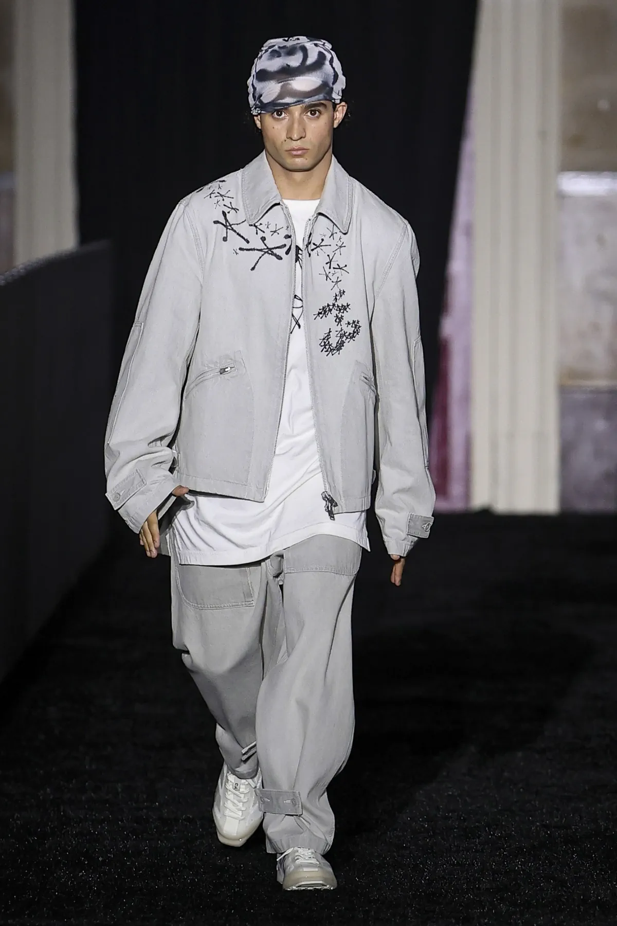 Y 3 Spring Summer 2027 22 Y-3 au printemps 2027, le football comme terrain de tension japonaise