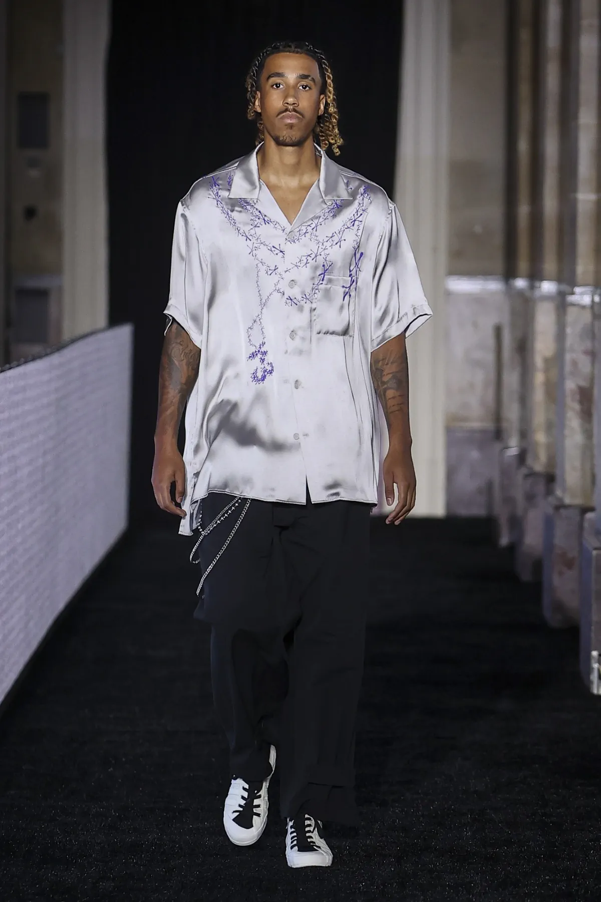 Y 3 Spring Summer 2027 27 Y-3 au printemps 2027, le football comme terrain de tension japonaise