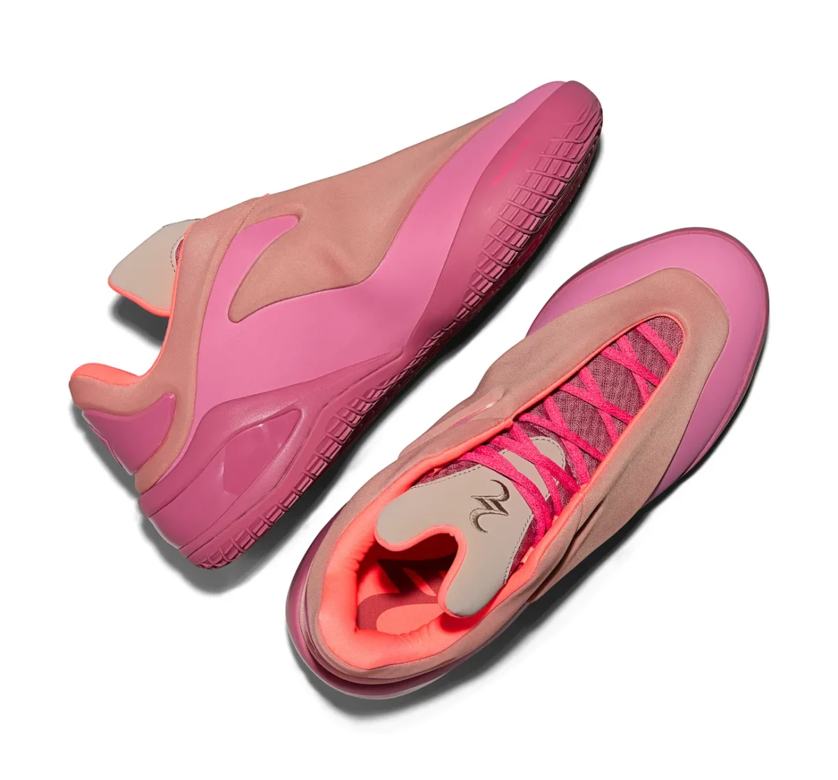 Converse SHAI 001 LACE UP 5 Converse SHAI 001 LACE UP, les derniers lacets de Shai avant Nike