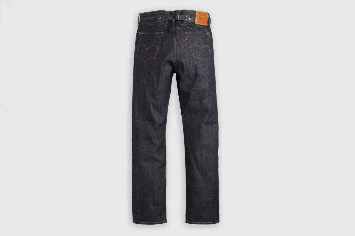 Levi's Vintage sort le LVC 1942 501, copie fidèle d'un jean disparu presque aussitôt qu'il était né