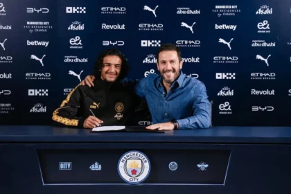 Manchester City fait d'Ayyoub Bouaddi, 18 ans, le transfert le plus cher de l'histoire du foot français en déboursant 100 millions d'euros