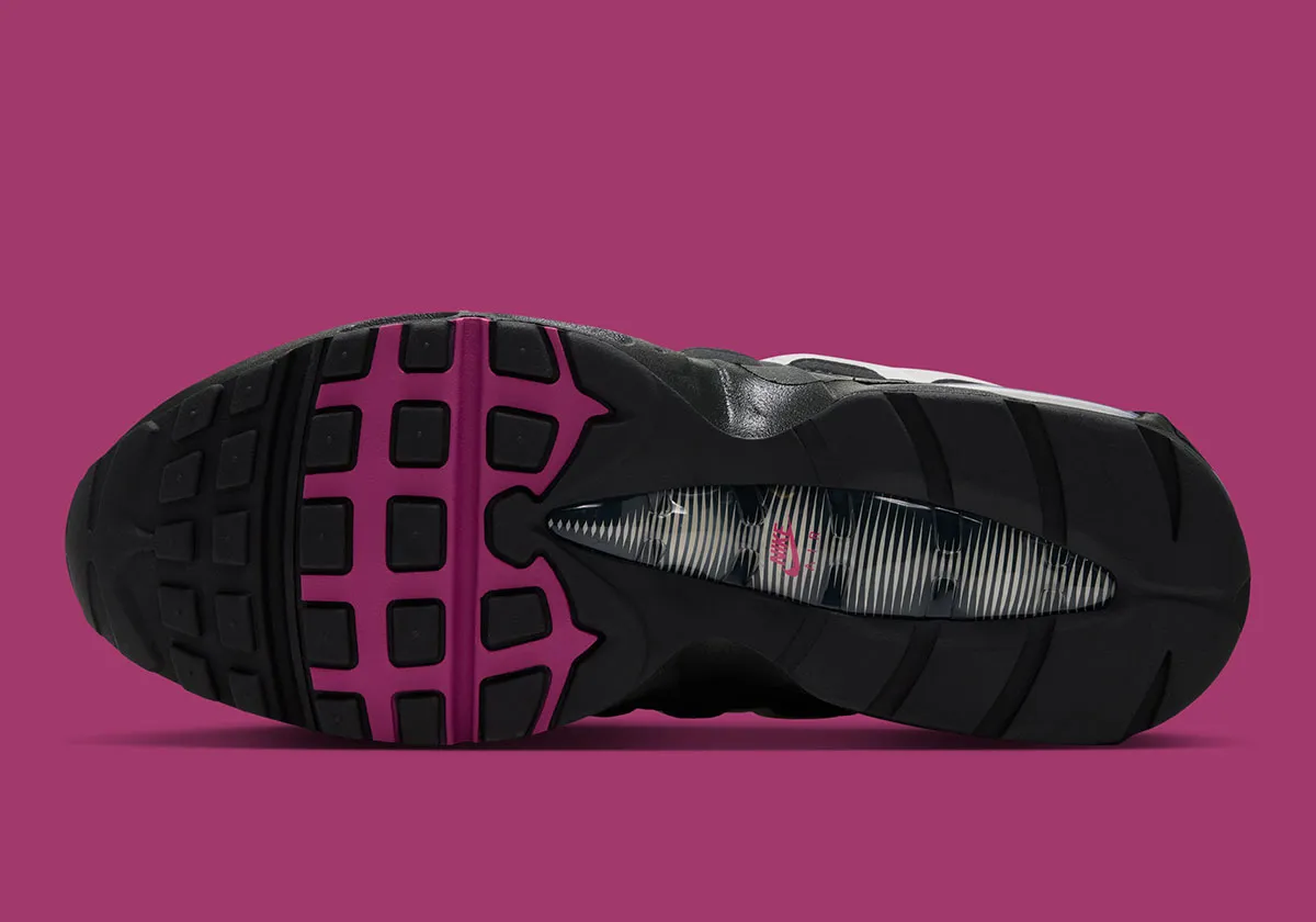Nike Air Max 95 Sweet Beet 5 Nike Air Max 95 « Sweet Beet », la couleur reprend le pouvoir