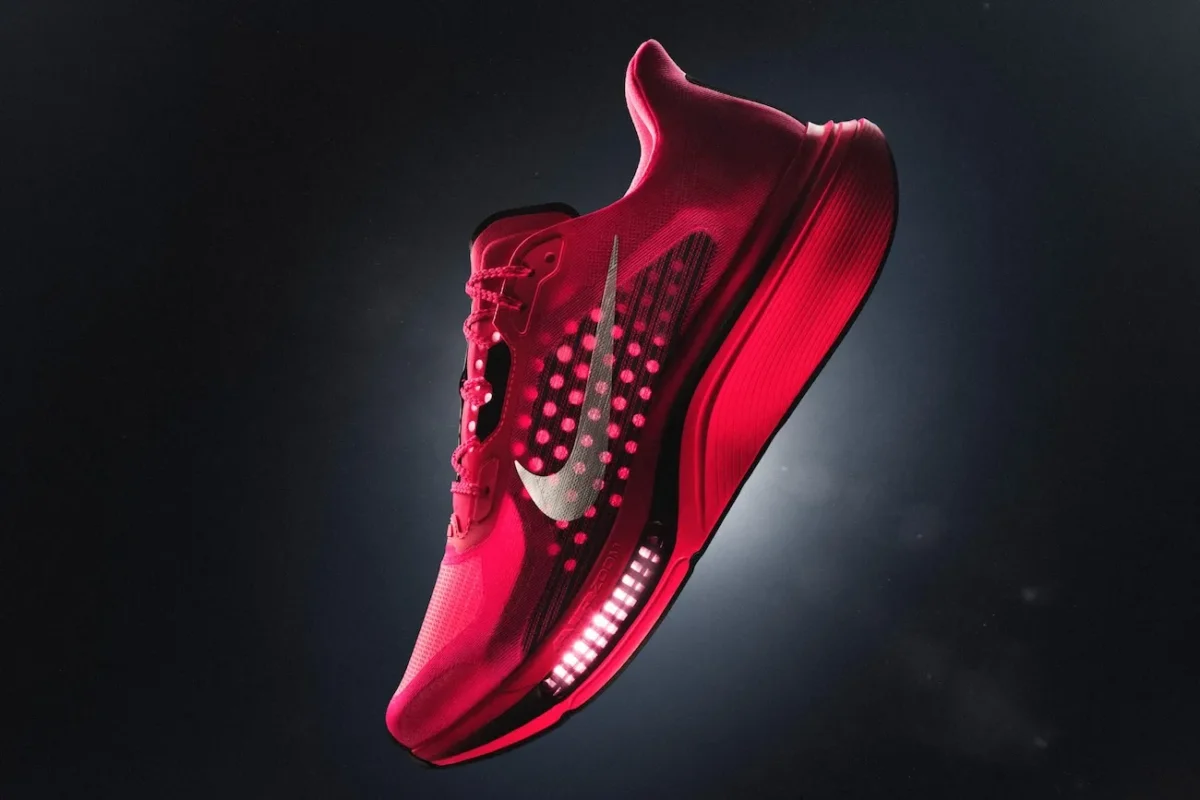 Nike Pegasus Plus 2 : la course sur route n'a plus besoin de plaque carbone pour aller vite