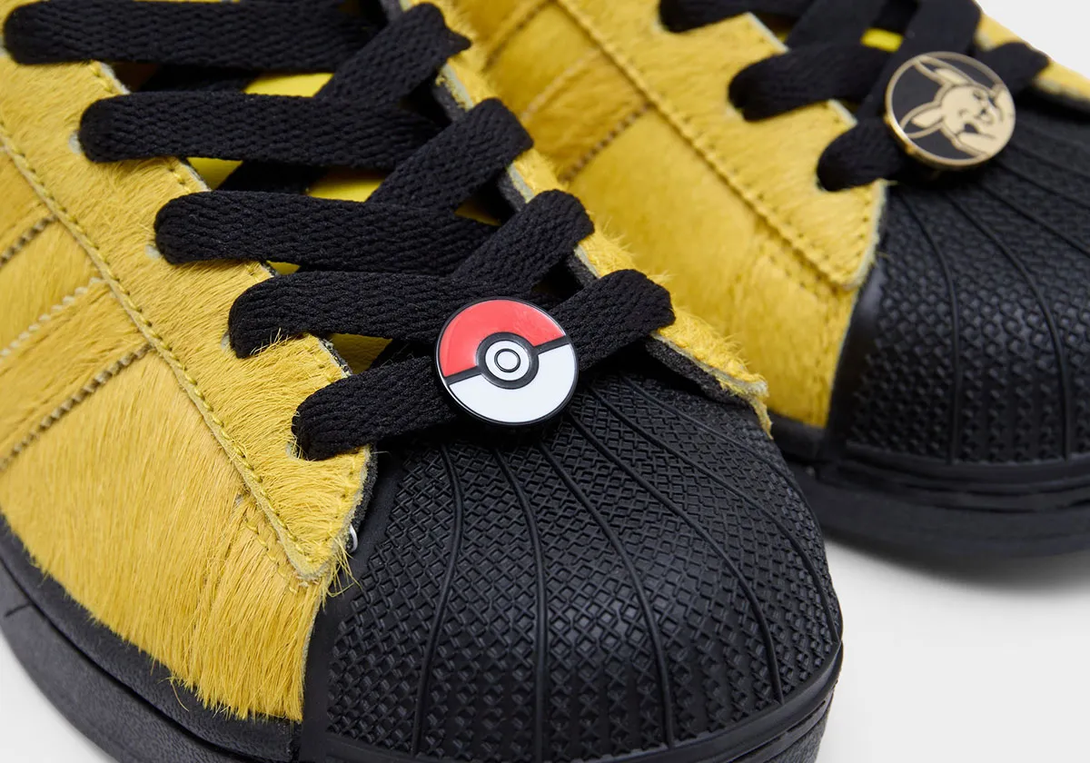 Pokemon x adidas 2026 8 adidas et Pokémon lancent leur collaboration : Pikachu, Charizard et Gengar ouvrent le bal d'une collection XXL
