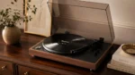Suno veut presser vos morceaux générés par IA sur de vrais vinyles
