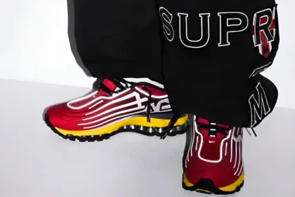 Supreme réveille l'Air Max 2000, une silhouette que même Nike semblait avoir oubliée