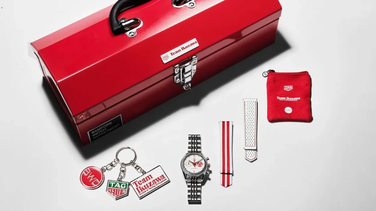 La TAG Heuer Carrera Chronograph x Team Ikuzawa ravive le rouge et blanc du sport automobile japonais