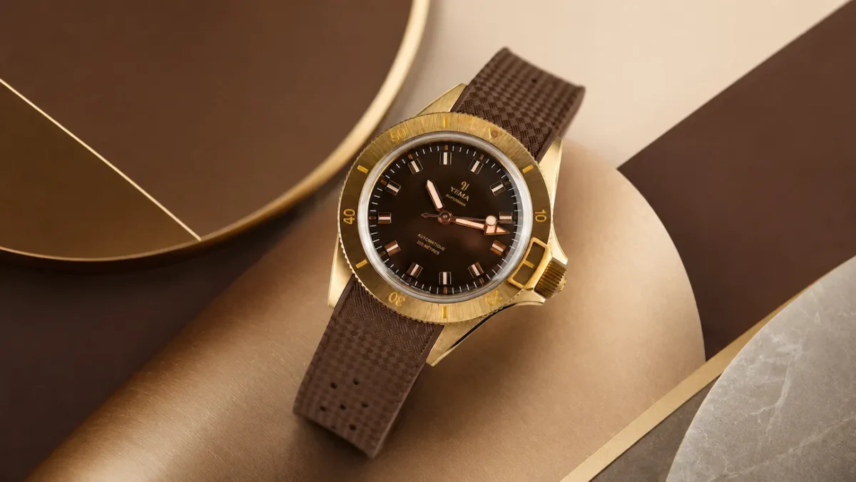 Yema habille sa Superman Bronze CMM.10 de trois nouvelles teintes, sans toucher à l'essentiel
