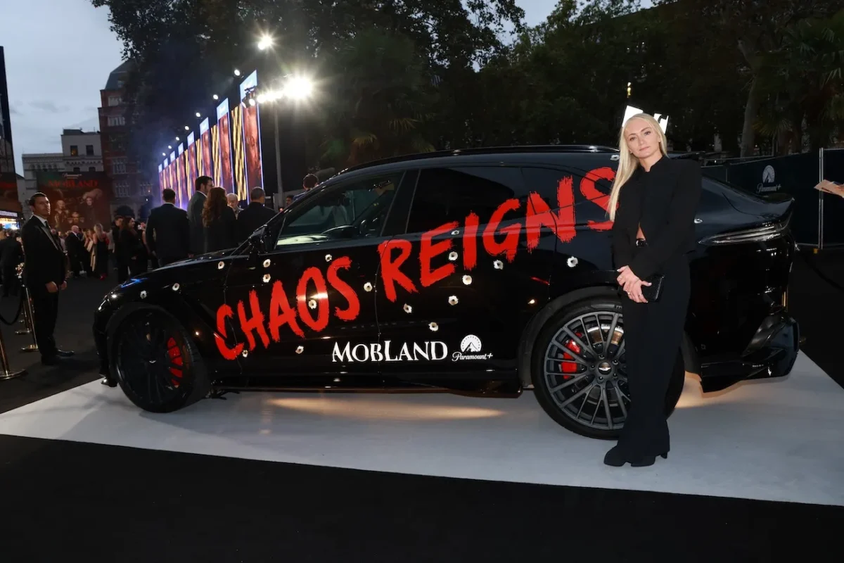 L'Aston Martin DBX, complice de chaos de Tom Hardy dans MobLand