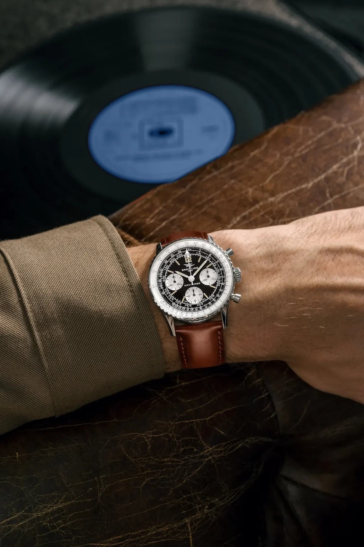 Breitling ressuscite la Navitimer de Miles Davis, cent ans après sa naissance