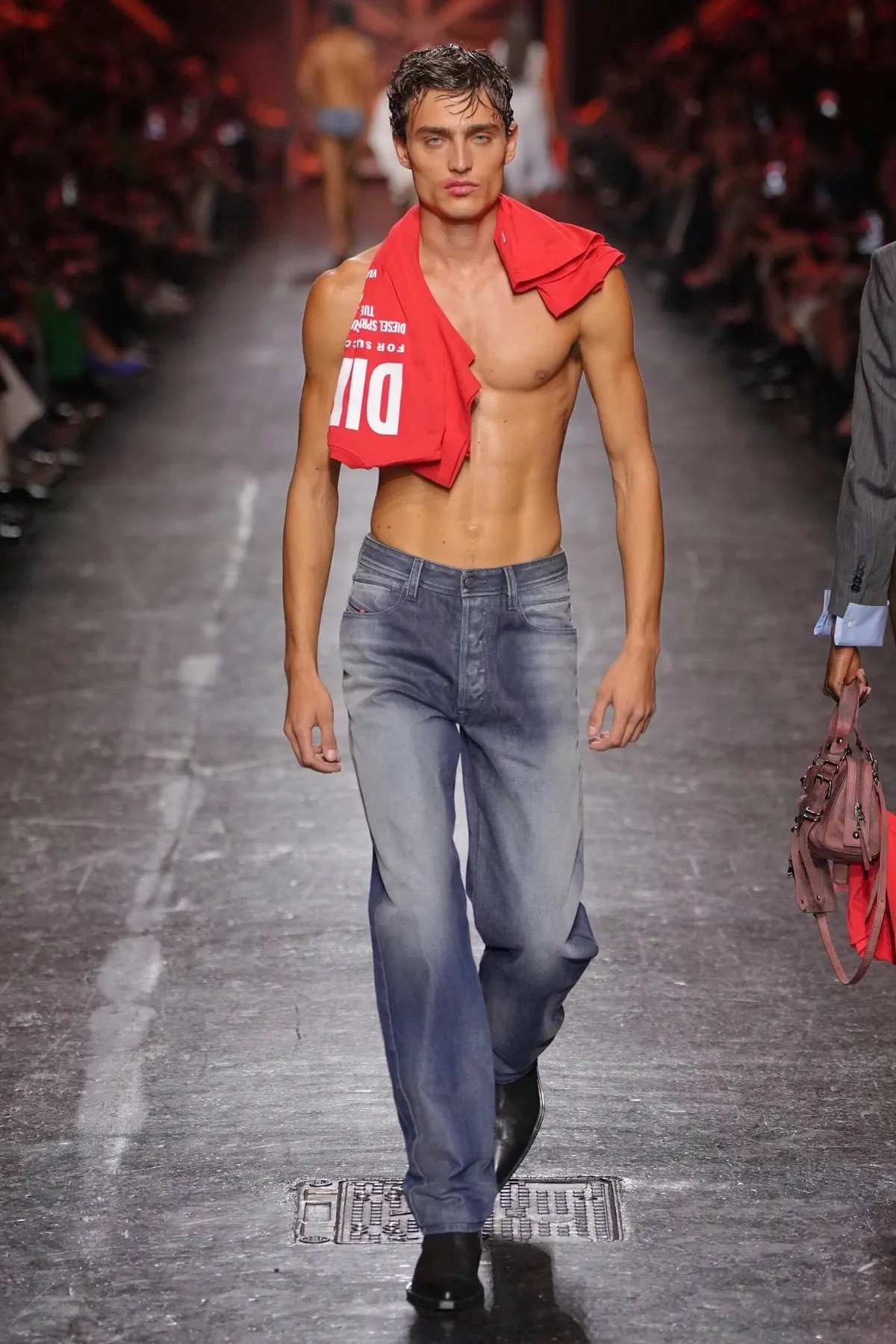 Diesel printemps 2027 - Glenn Martens referme six années de métamorphose