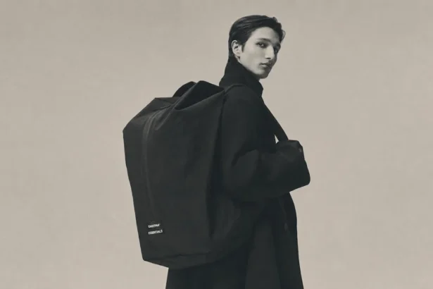 Eastpak et Fear of God réinventent le sac que tout homme porte sans y penser