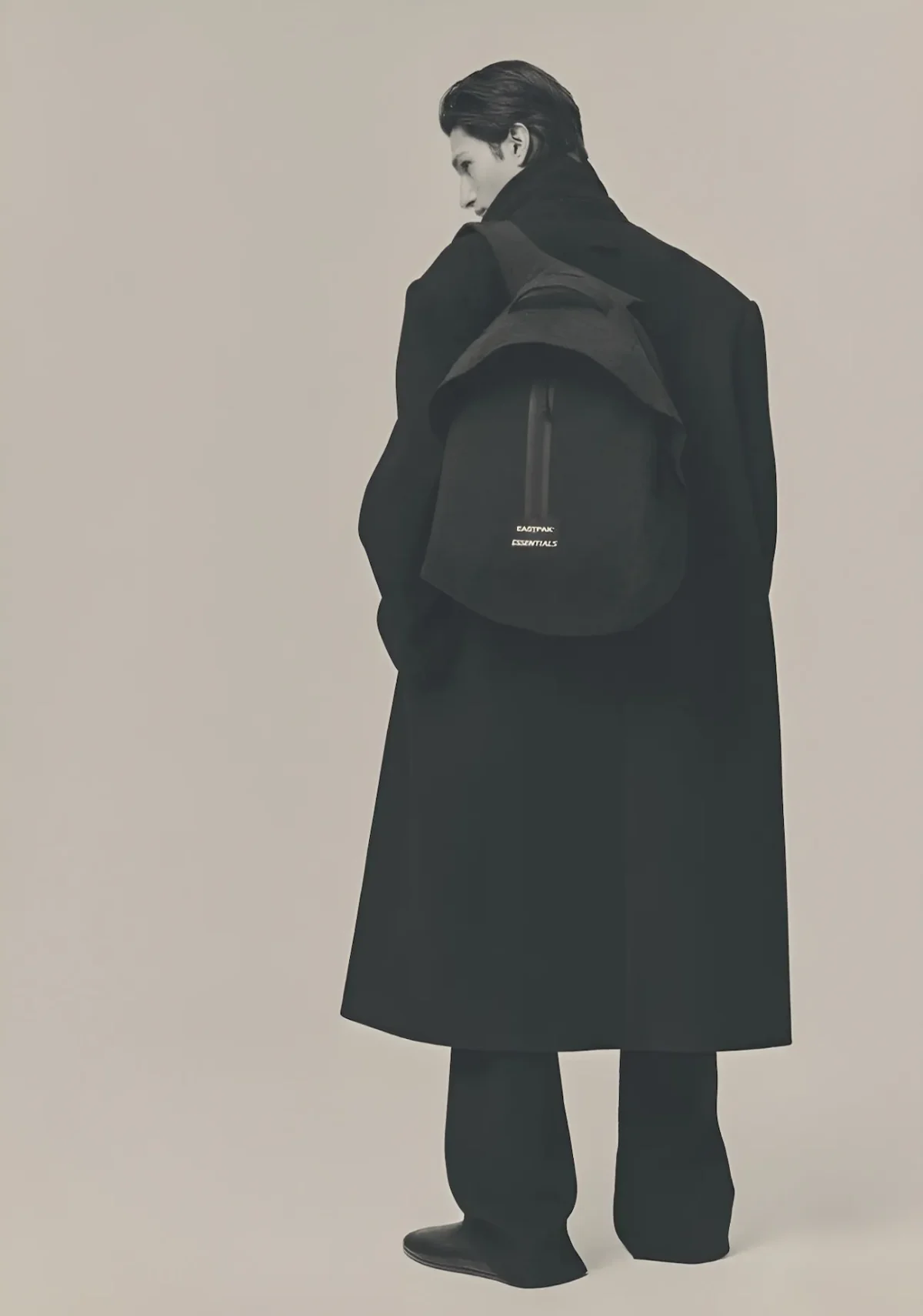 Eastpak et Fear of God réinventent le sac que tout homme porte sans y penser