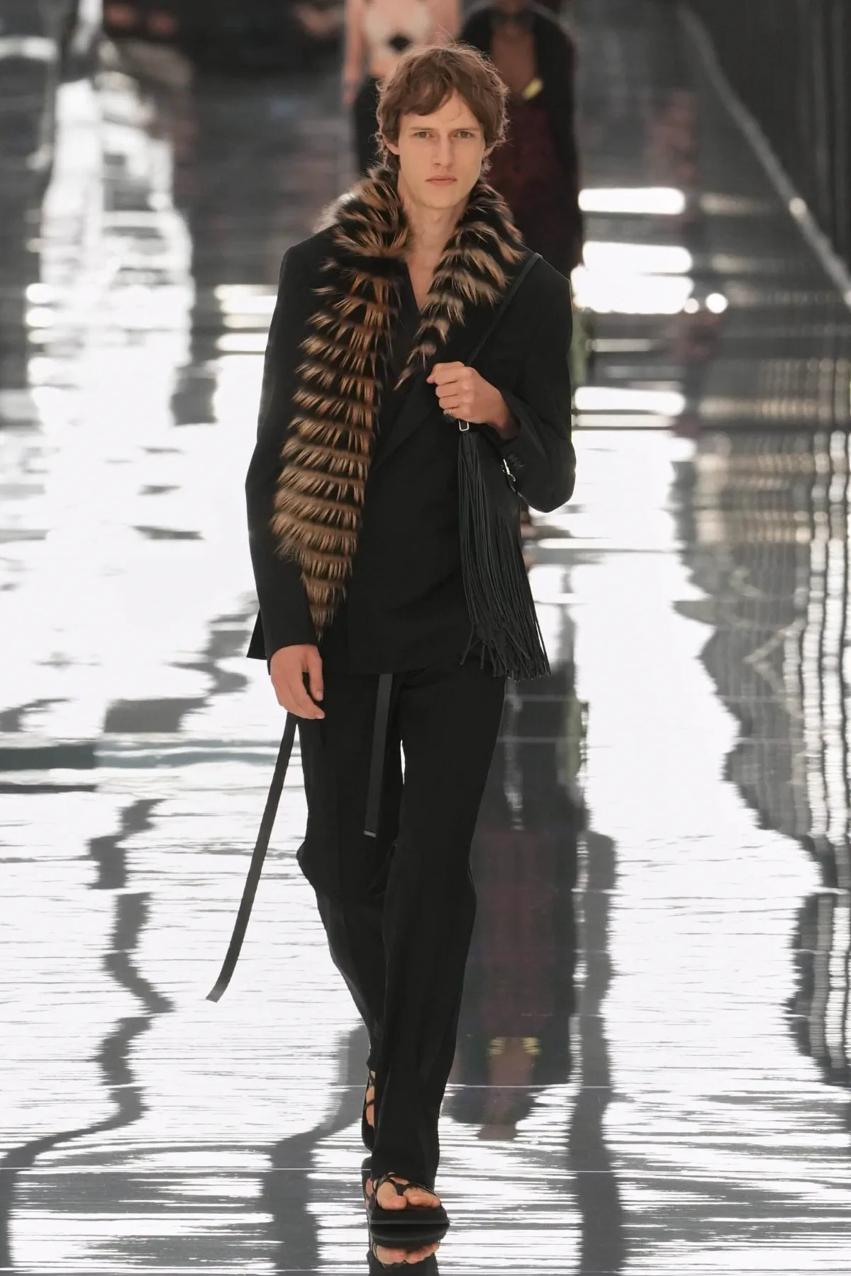Fendi rhabille l'homme en creux dans sa collection printemps 2027