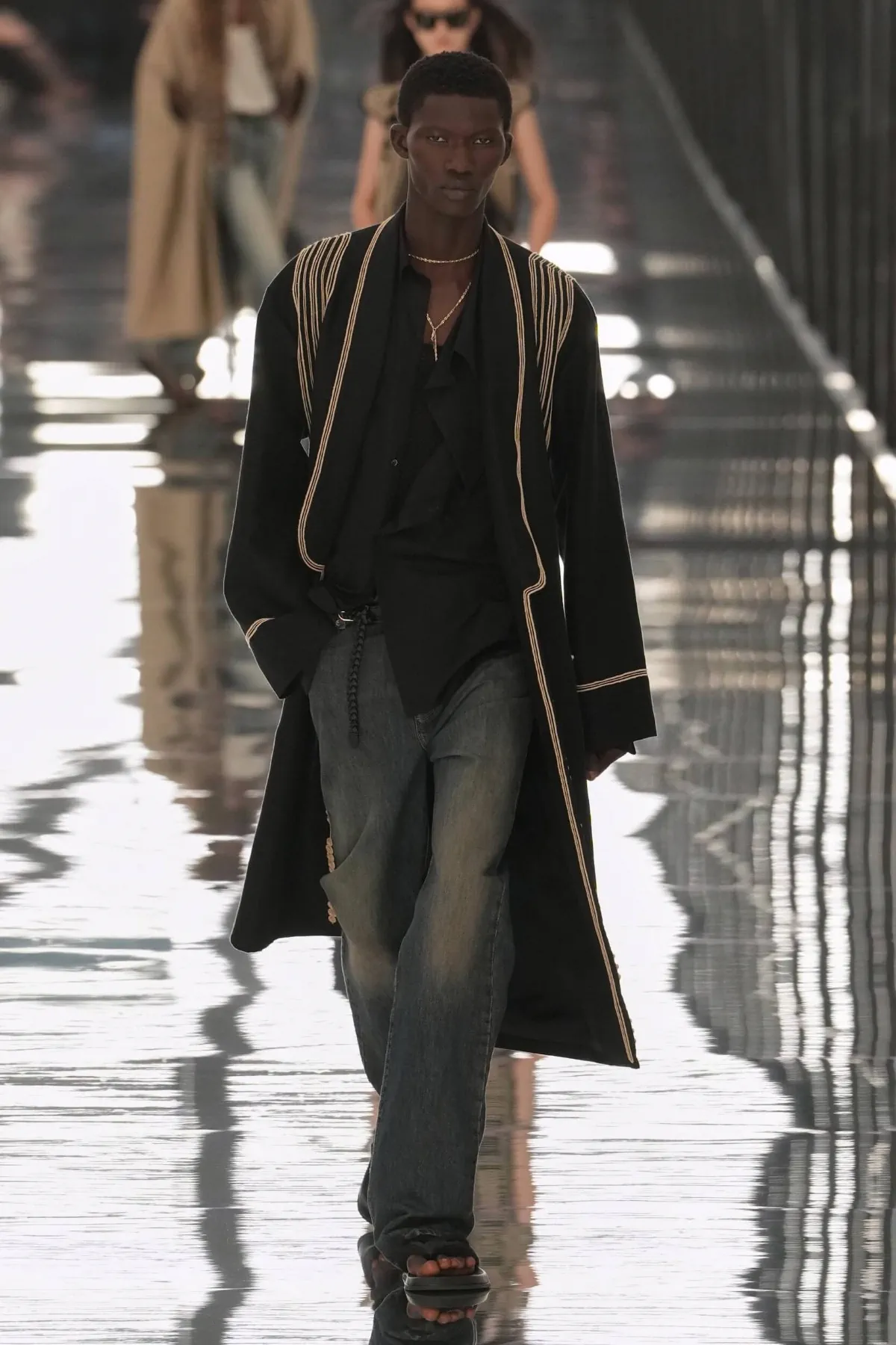 Fendi rhabille l'homme en creux dans sa collection printemps 2027