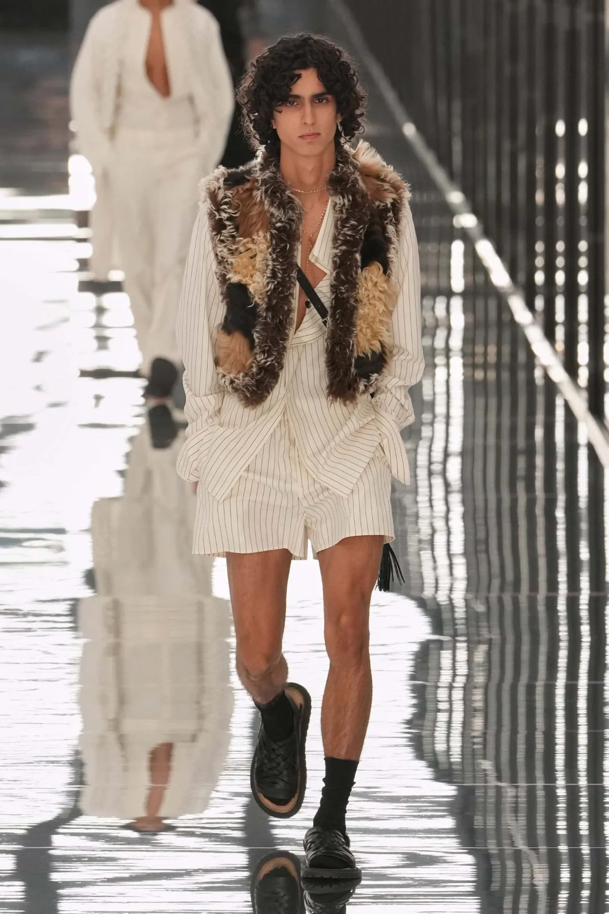 Fendi rhabille l'homme en creux dans sa collection printemps 2027
