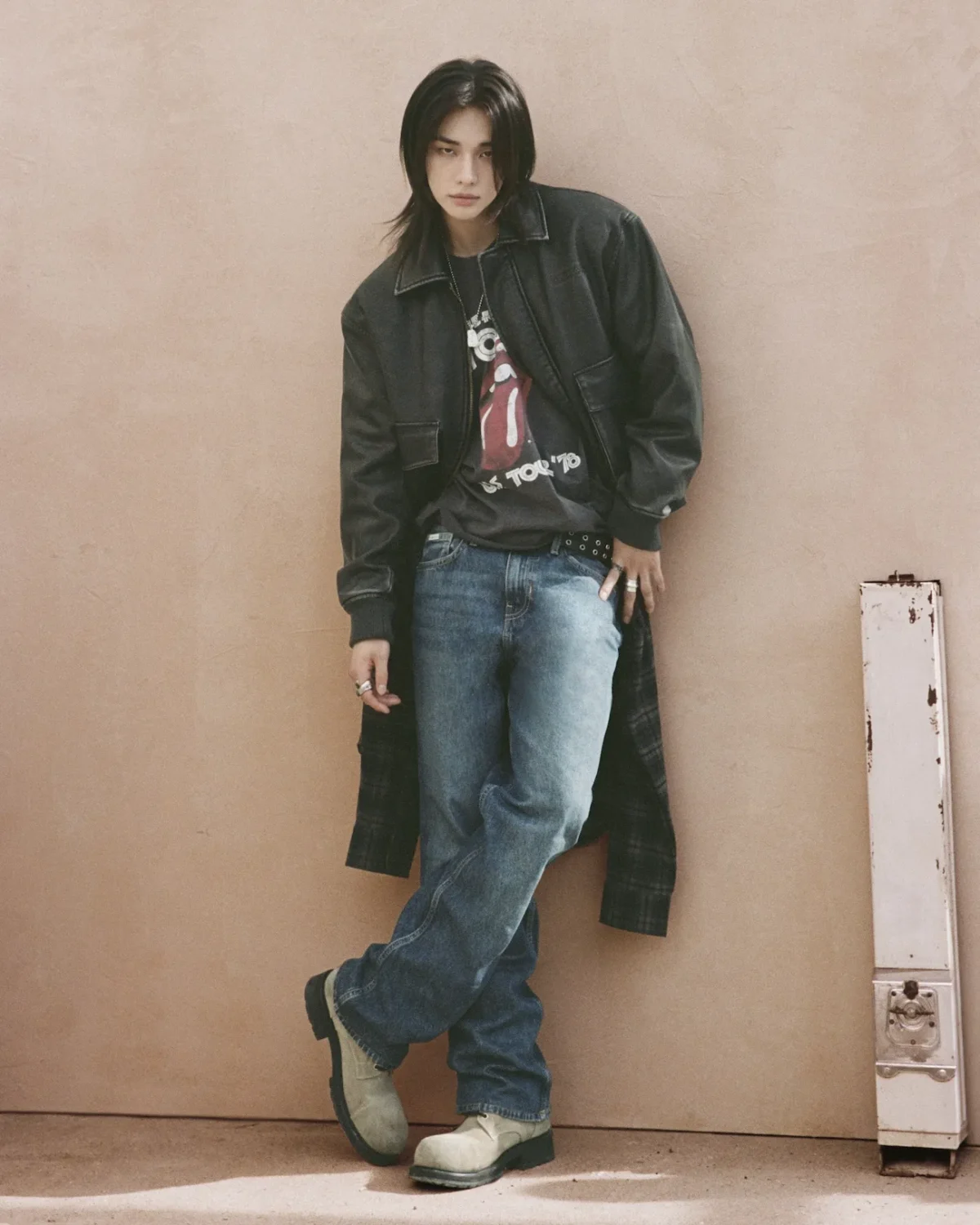 GUESS Campagne Automne 2026 x Hyunjin de Stray Kids 7 Avec Hyunjin de Stray Kids, GUESS rejoue son mythe californien pour l'automne 2026