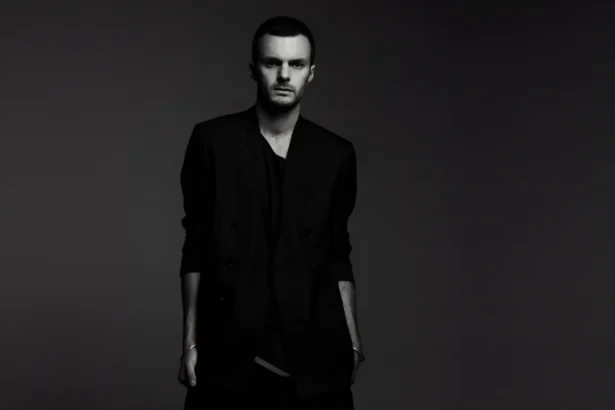 Kris Van Assche, le retour discret d'un homme qui a habillé Dior