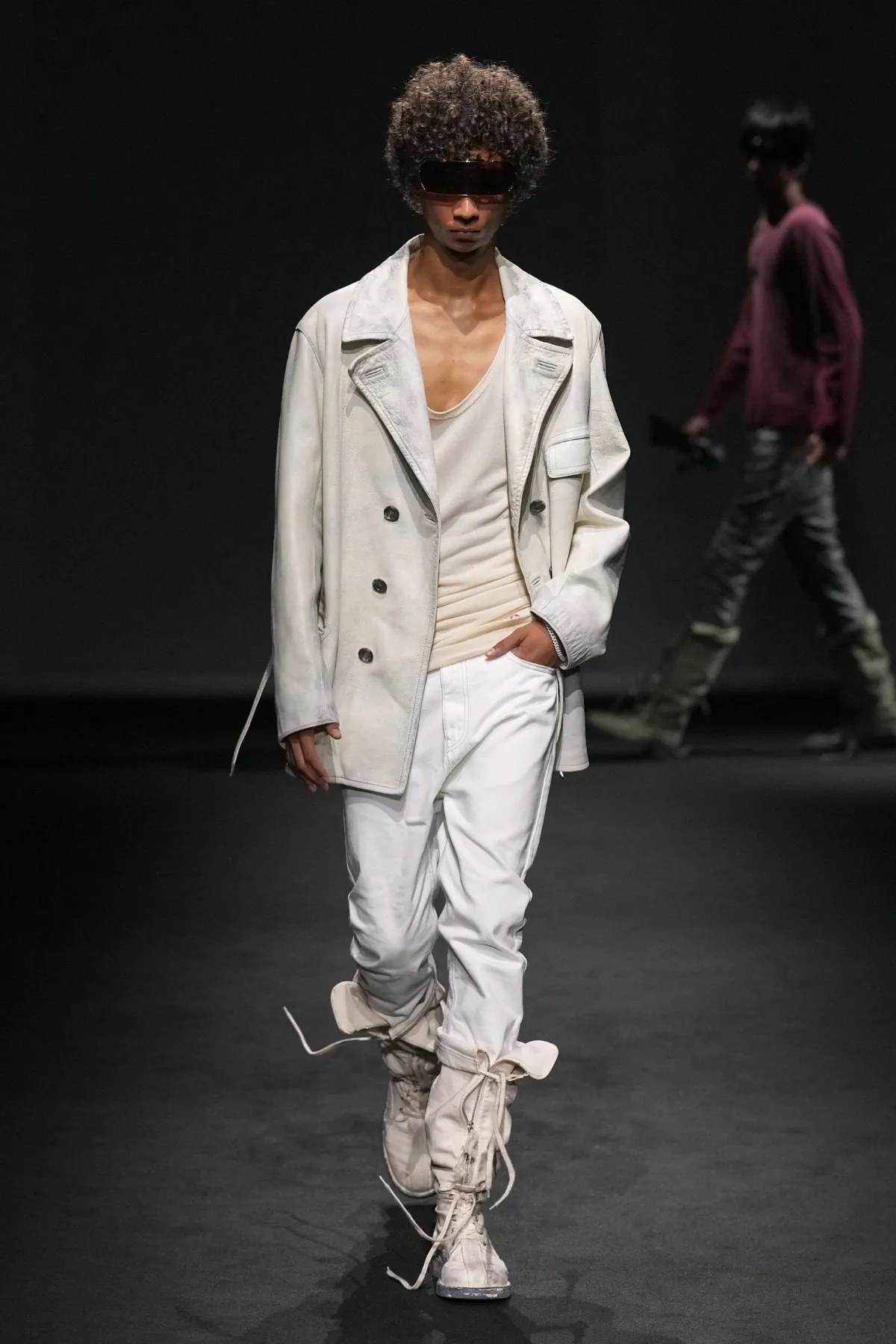 MM6 Maison Margiela réinvente la garde-robe masculine avec sa collection printemps 2027