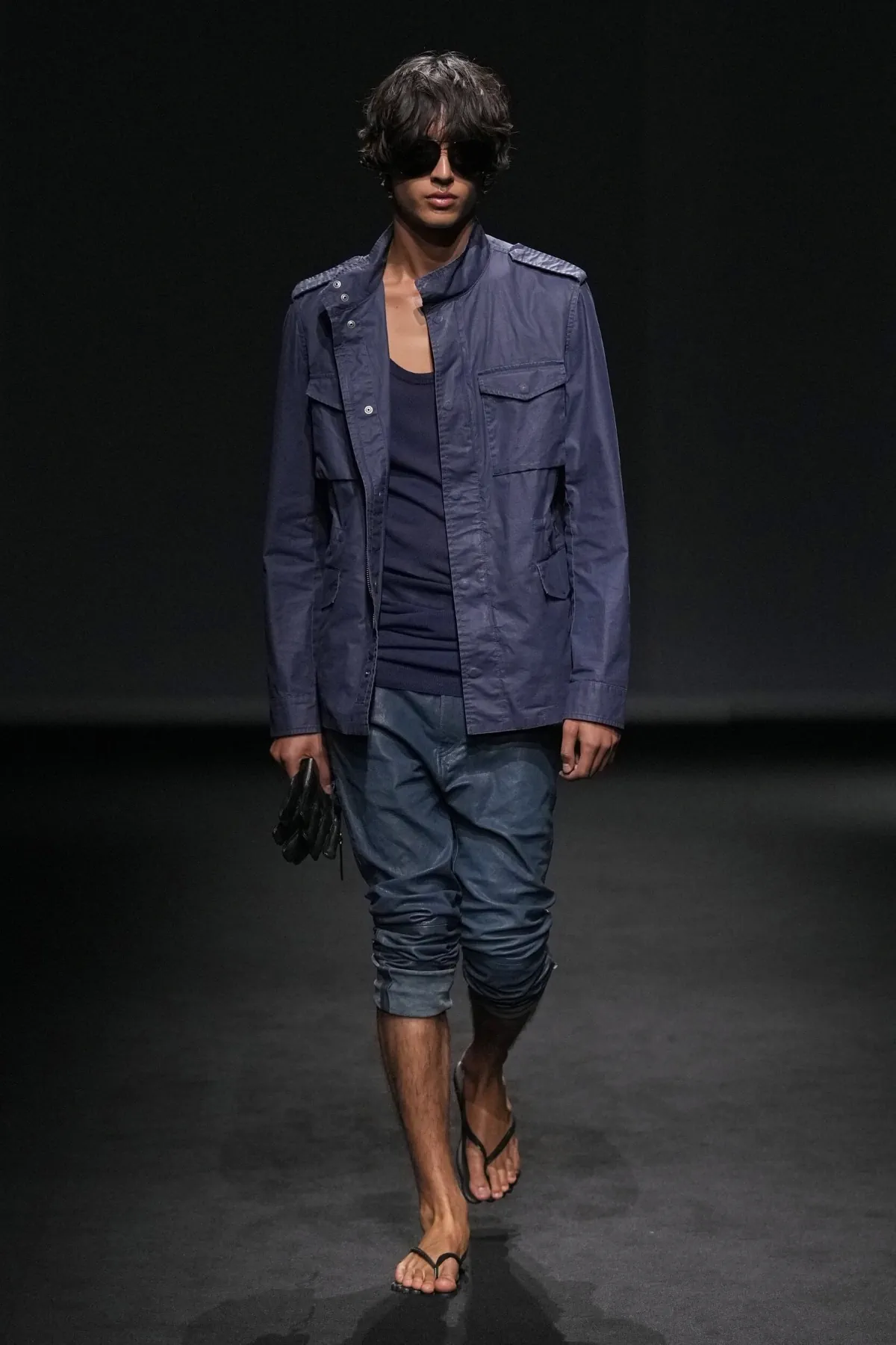 MM6 Maison Margiela réinvente la garde-robe masculine avec sa collection printemps 2027