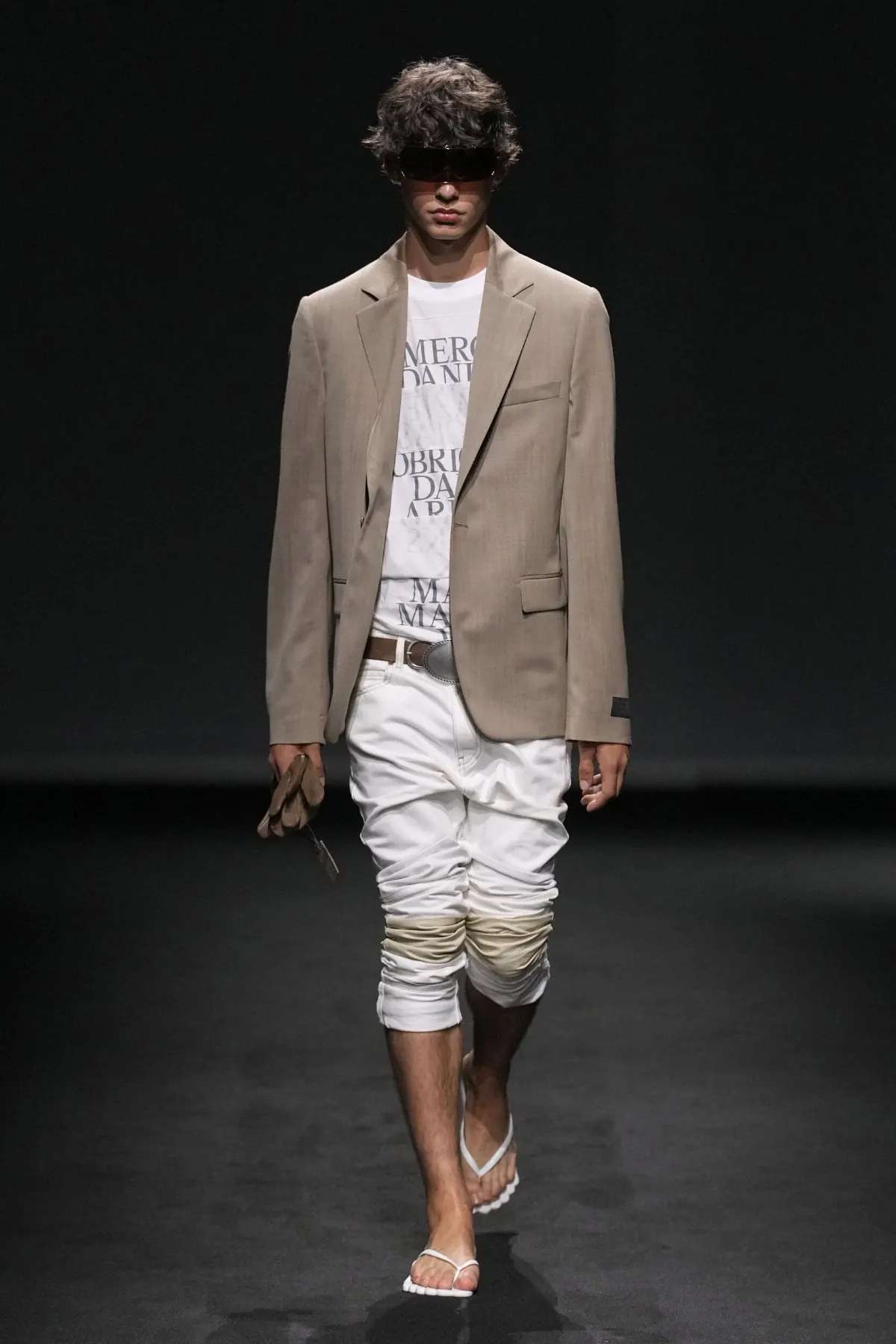 MM6 Maison Margiela réinvente la garde-robe masculine avec sa collection printemps 2027