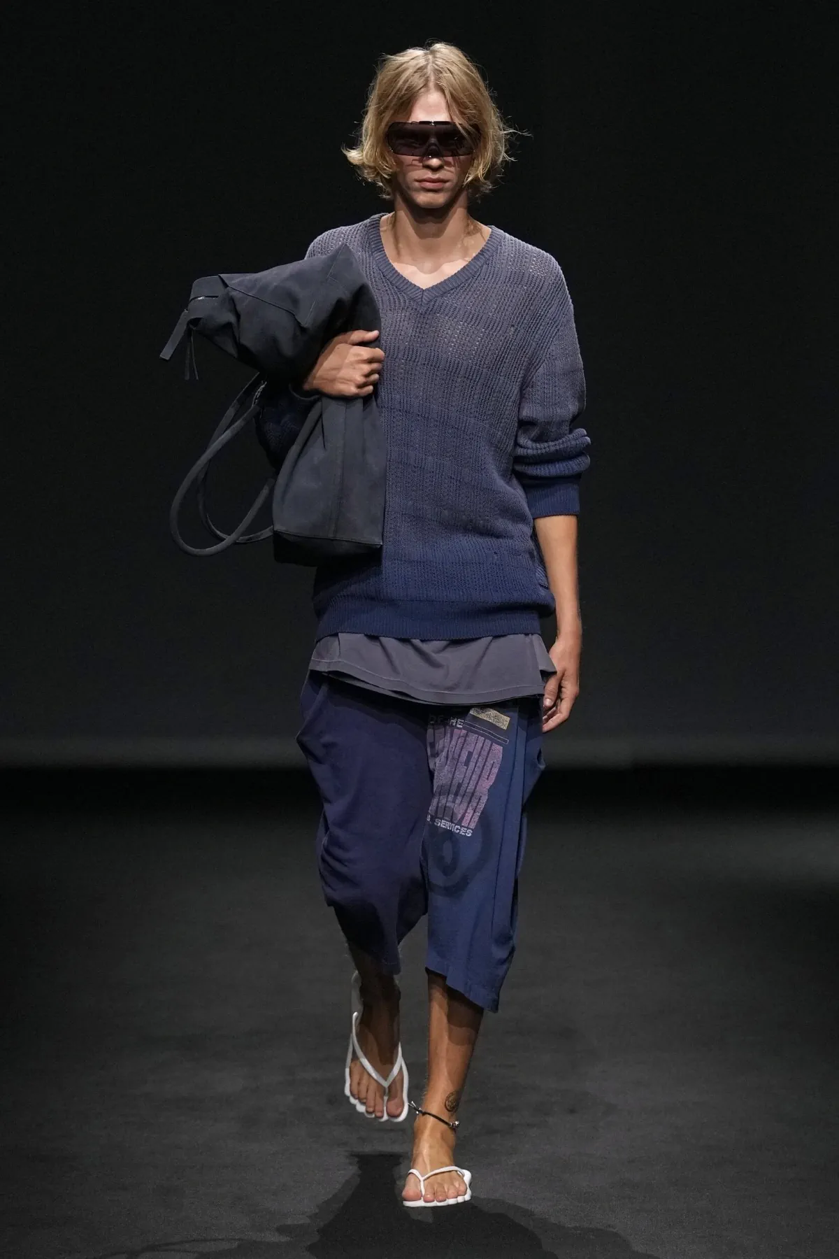 MM6 Maison Margiela réinvente la garde-robe masculine avec sa collection printemps 2027