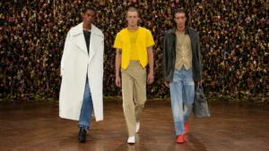 Maison Margiela Spring Summer 2027 Paris Fashion Week 0 Maison Margiela, printemps 2027 - Glenn Martens cache ses meilleures idées dans un pli