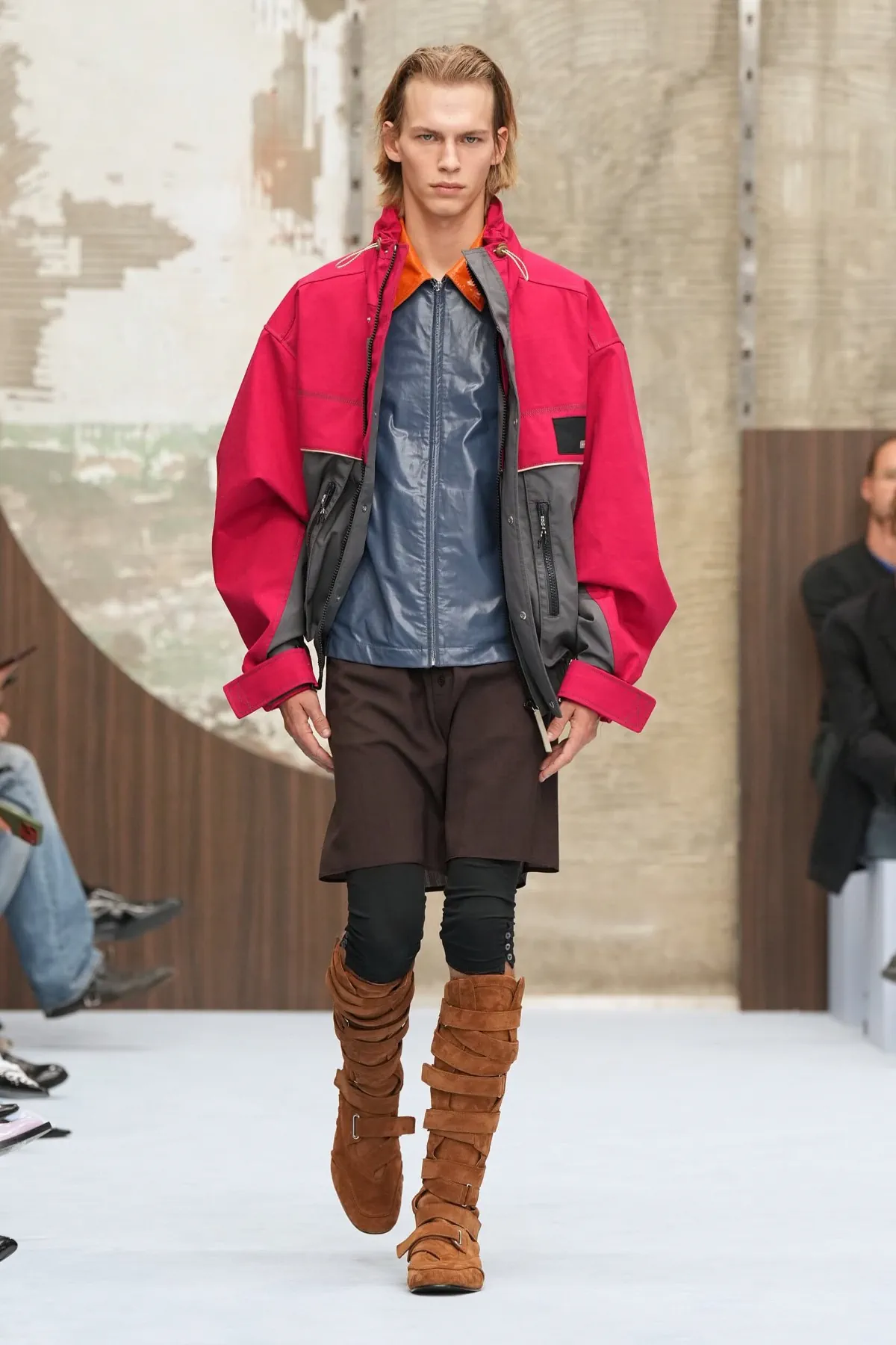 Marni printemps 2027, Meryll Rogge réécrit l’élégance masculine sans hausser le ton