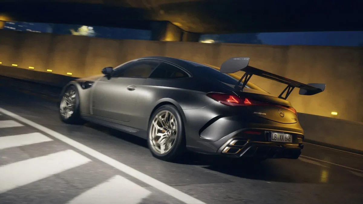 Mercedes-AMG CLE 646 Spezialanfertigung : le coupé qui renonce à tout, sauf à la vitesse
