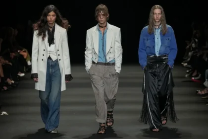 Ann Demeulemeester Printemps 2027, Lonesome Heaven ou l'élégance usée du désert californien