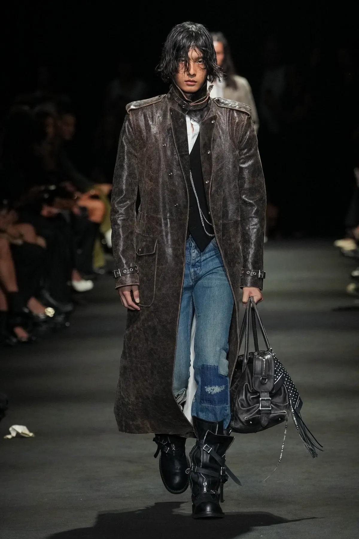 Ann Demeulemeester Printemps 2027, Lonesome Heaven ou l'élégance usée du désert californien