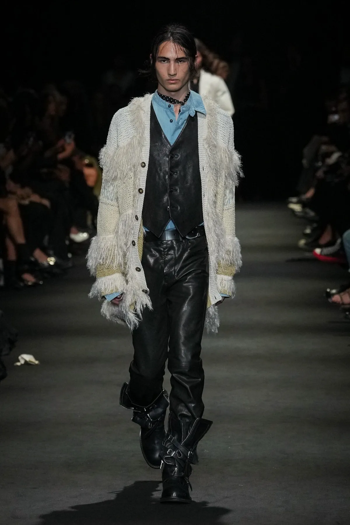 Ann Demeulemeester Printemps 2027, Lonesome Heaven ou l'élégance usée du désert californien