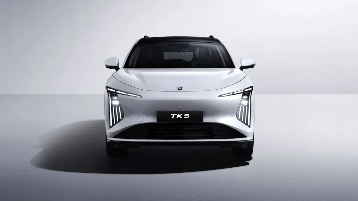Dongfeng FORTHING, la double motorisation comme passeport pour la France
