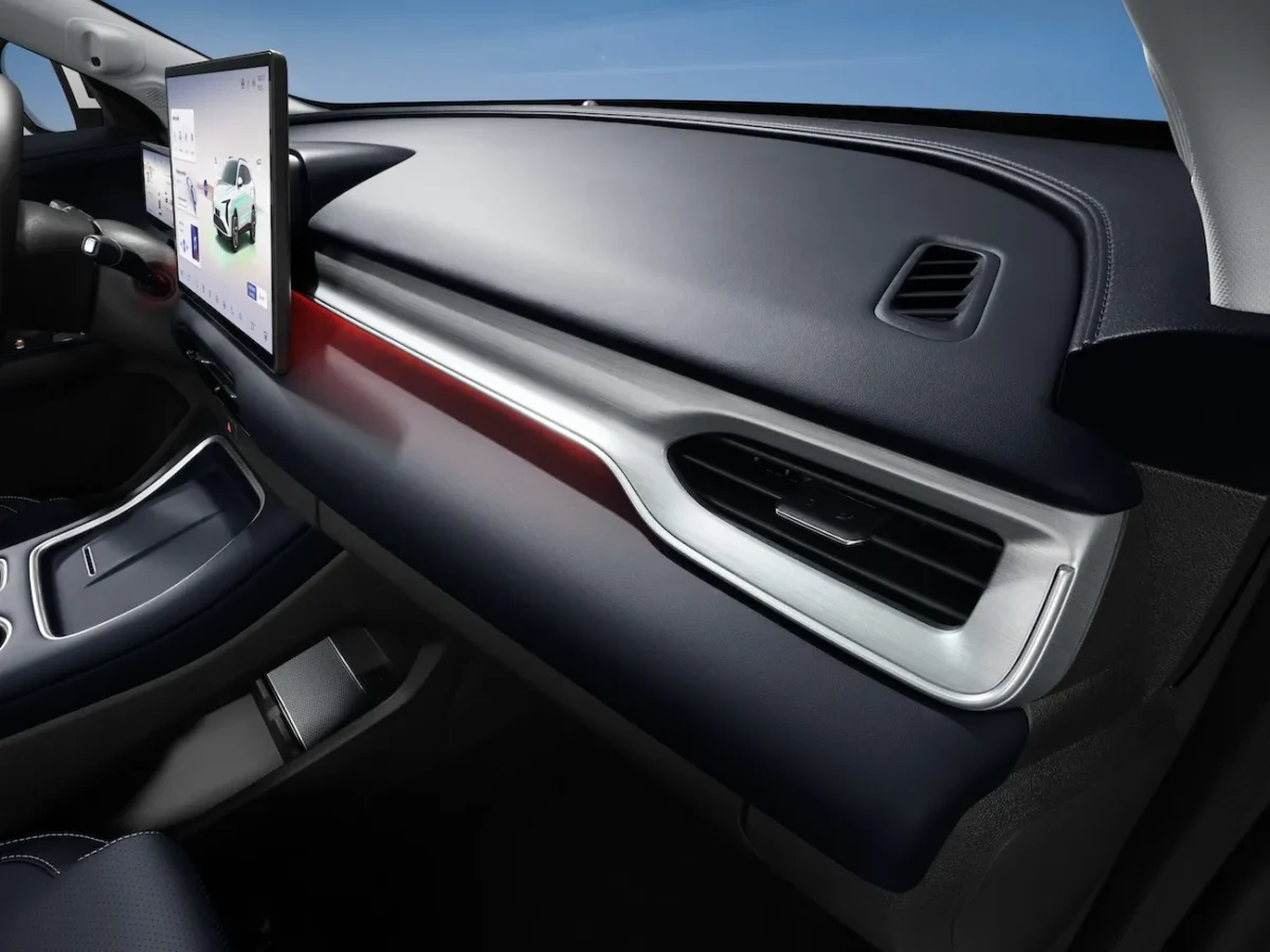 Dongfeng FORTHING, la double motorisation comme passeport pour la France